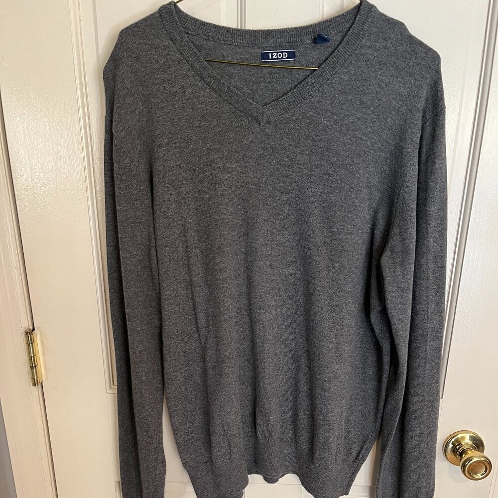 Izod Dark Gray large men's sweater